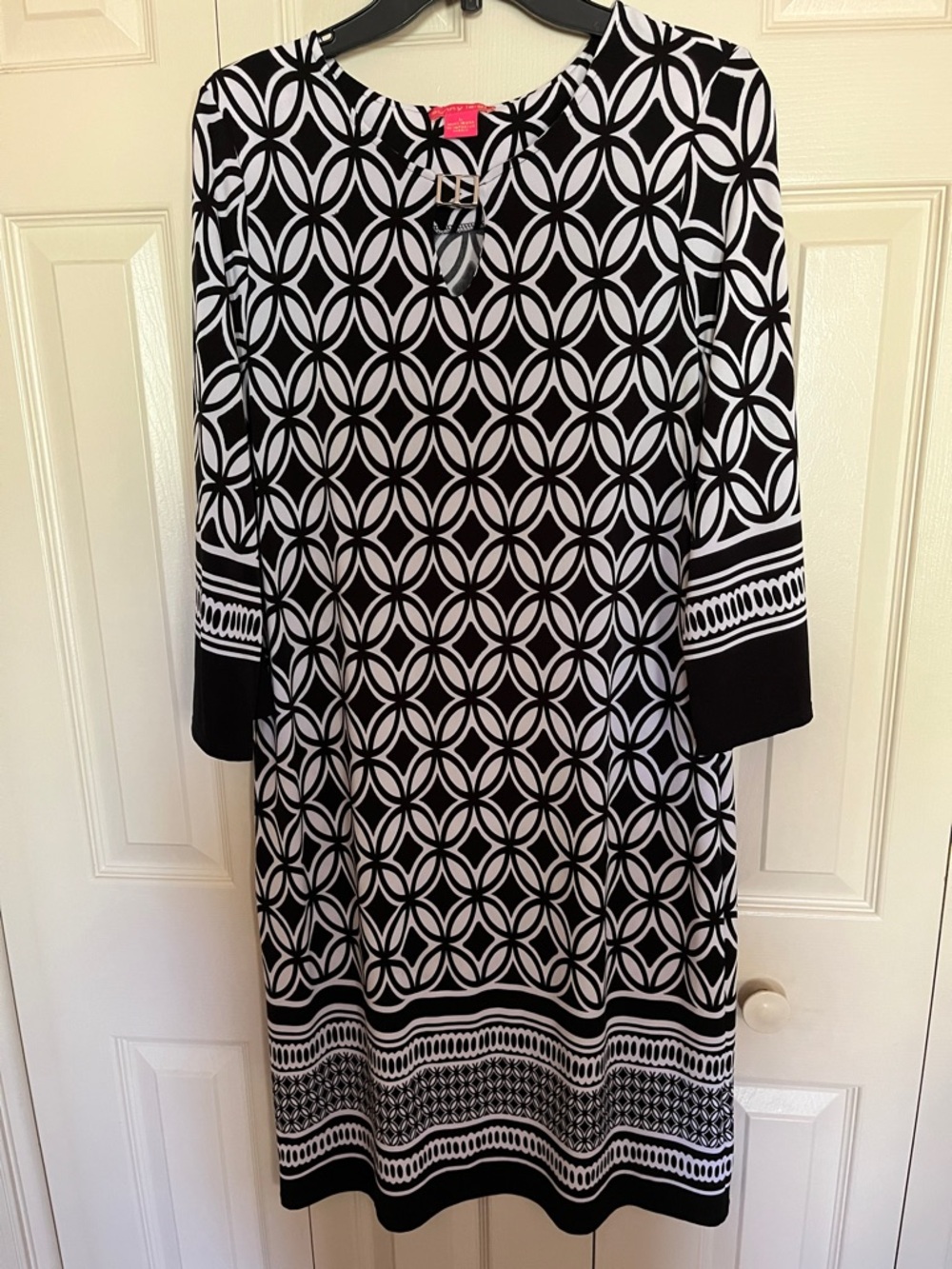 Sunny Leigh Black and White Geometric Long Sleeve Dress